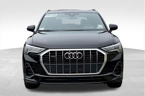 2024 Audi Q3 Premium Plus 45 TFSI S line quattro Tiptronic