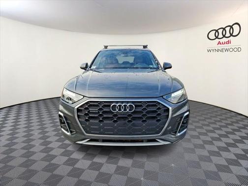 2022 Audi Q5 Premium Plus 45 TFSI S line quattro S tronic