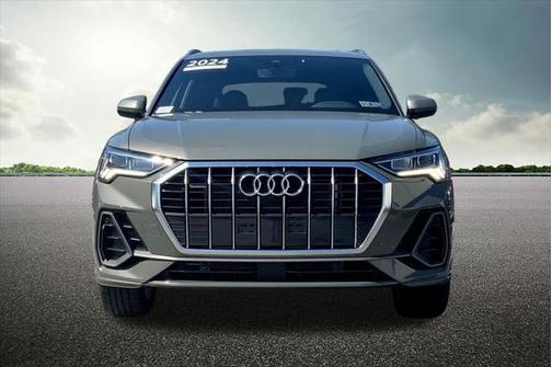 2024 Audi Q3 Premium Plus 45 TFSI S line quattro Tiptronic
