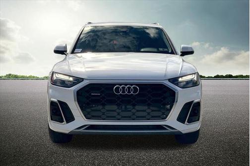 2023 Audi Q5 Premium 45 TFSI S line quattro