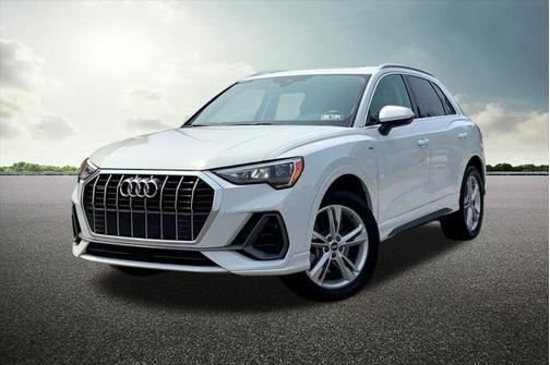 2022 Audi Q3 Premium 45 TFSI S line quattro Tiptronic