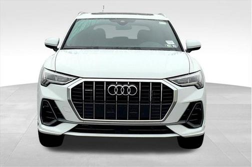 2024 Audi Q3 Premium Plus 45 TFSI S line quattro Tiptronic