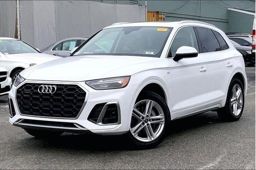 2023 Audi Q5 Premium 55 TFSI e S line quattro S tronic