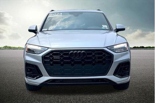 2024 Audi Q5 Premium Plus 55 TFSI e S line quattro S tronic