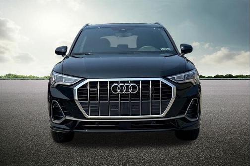 2024 Audi Q3 Premium Plus 45 TFSI S line quattro Tiptronic