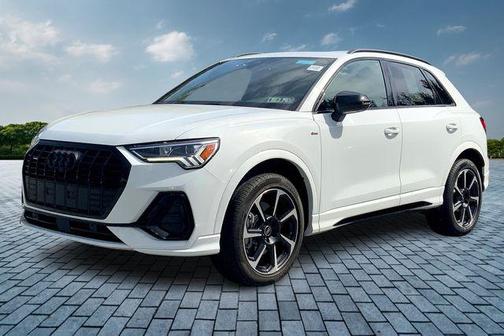 2025 Audi Q3 Premium 45 TFSI S line quattro Tiptronic