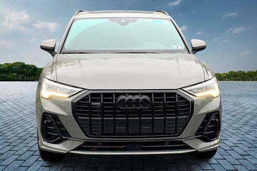 2024 Audi Q3 Premium 45 TFSI S line quattro Tiptronic