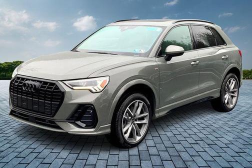 2024 Audi Q3 Premium 45 TFSI S line quattro Tiptronic