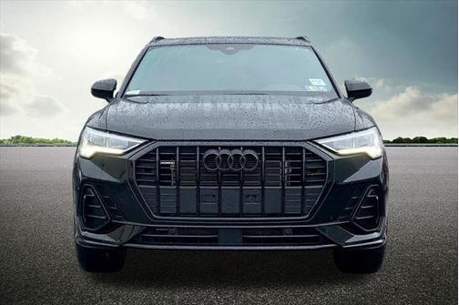 2024 Audi Q3 Premium 45 TFSI S line quattro Tiptronic
