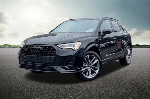 2024 Audi Q3 Premium 45 TFSI S line quattro Tiptronic