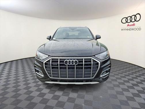 2023 Audi Q5 Premium 40 TFSI quattro S tronic