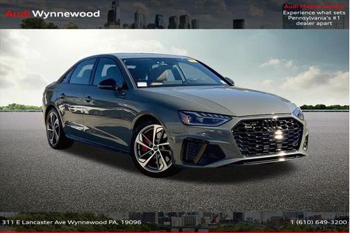 2023 Audi A4 Premium Plus 45 TFSI S line quattro S tronic