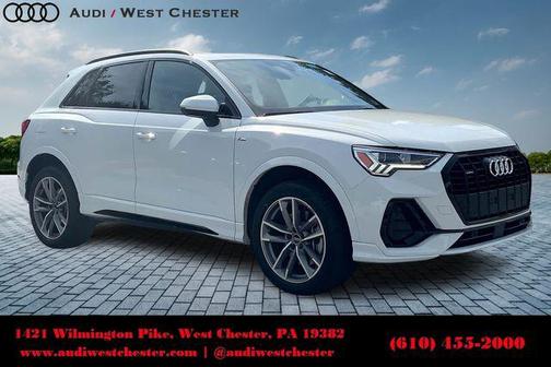 2025 Audi Q3 Premium 45 TFSI S line quattro Tiptronic