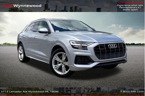 2022 Audi Q8 Premium Plus 55 TFSI quattro Tiptronic