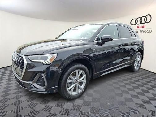 2025 Audi Q3 Premium 45 TFSI S line quattro Tiptronic