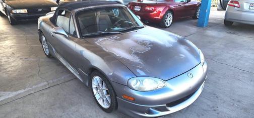 2002 Mazda MX-5 Miata SE
