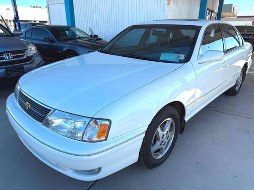 1998 Toyota Avalon XLS