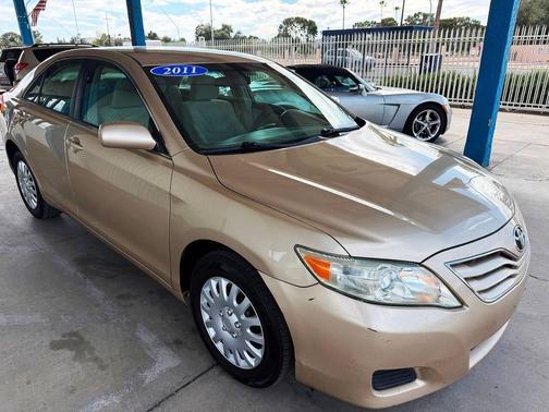 Sandy Beach Metallic 2011 Toyota Camry LE