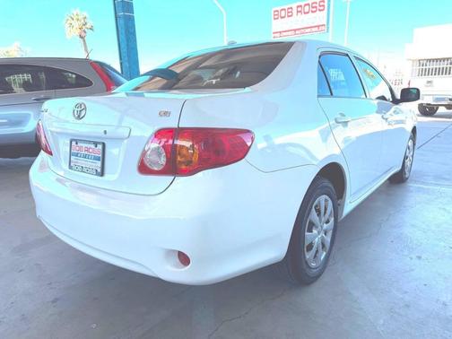2009 Toyota Corolla LE