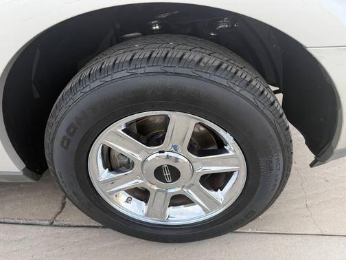 2005 Lincoln Aviator Luxury