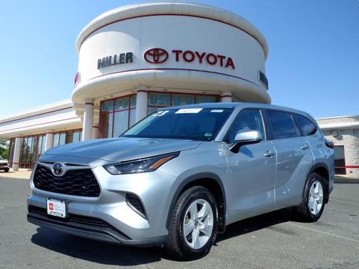 2023 Toyota Highlander L