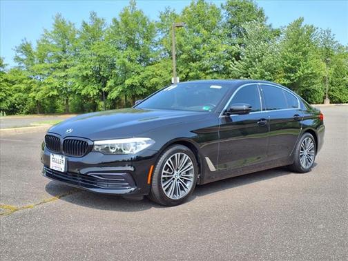 2019 BMW 530 530i