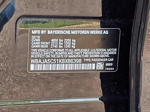 2019 BMW 530 530i
