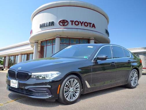 2019 BMW 530 530i