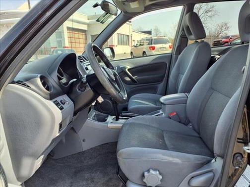 2003 Toyota RAV4 Base
