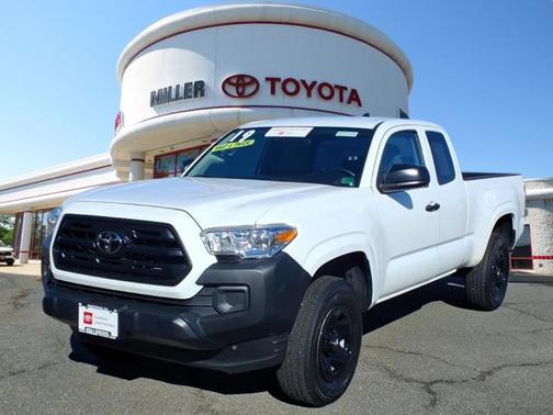 2019 Toyota Tacoma SR