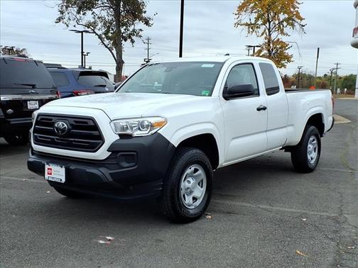2019 Toyota Tacoma SR