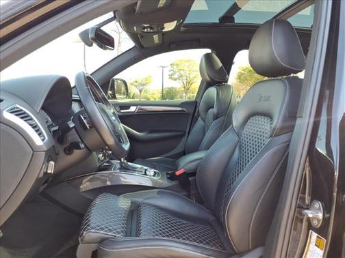 2016 Audi SQ5 3.0T Premium Plus