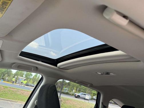 Alabaster Silver Metallic 2015 Honda CR-V EX
