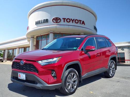2024 Toyota RAV4 Hybrid XLE Premium