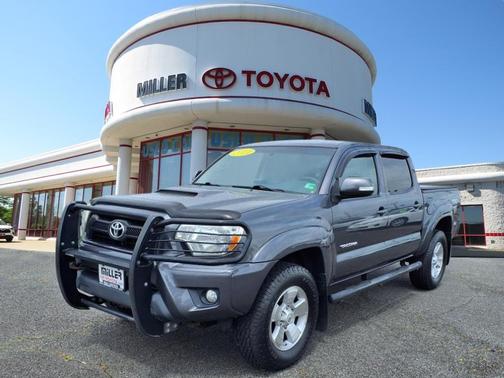 2014 Toyota Tacoma Base