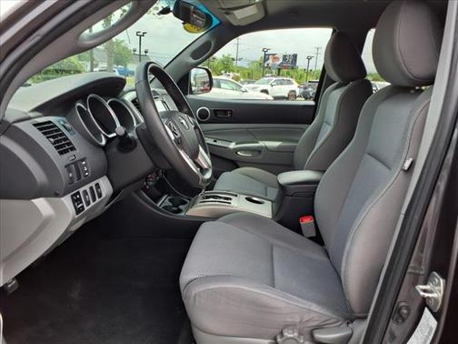 2014 Toyota Tacoma Base