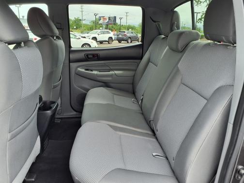 2014 Toyota Tacoma Base