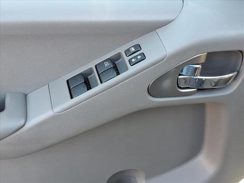 2013 Nissan Frontier SV