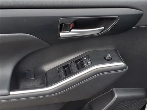 Magnetic Gray Metallic 2024 Toyota Highlander Hybrid XLE