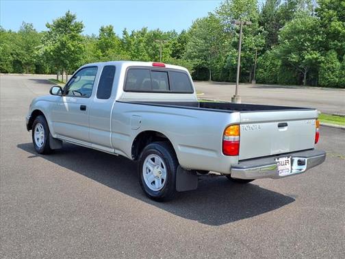 2003 Toyota Tacoma Base