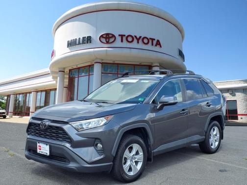 2019 Toyota RAV4 XLE
