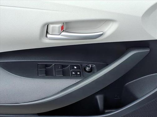 2020 Toyota Corolla Hybrid LE