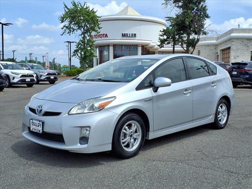 2010 Toyota Prius III