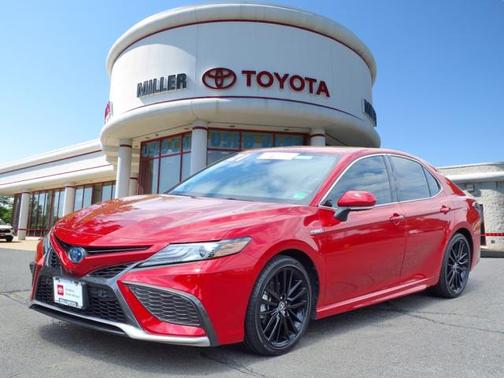 2021 Toyota Camry XSE
