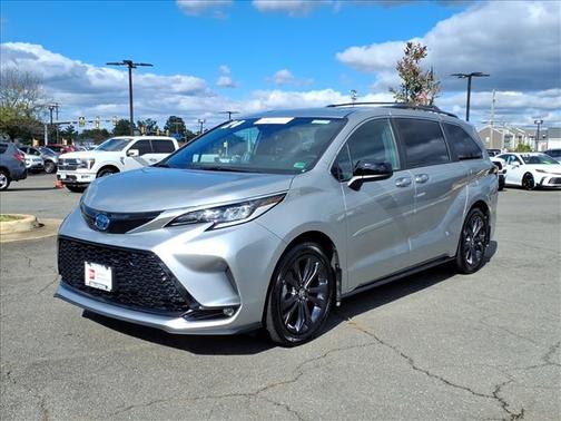 2024 Toyota Sienna XSE 7 Passenger