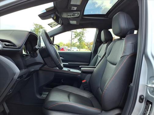 2024 Toyota Sienna XSE 7 Passenger