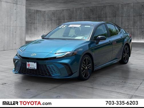 Ocean Gem/Midnight Black Metallic 2025 Toyota Camry XSE