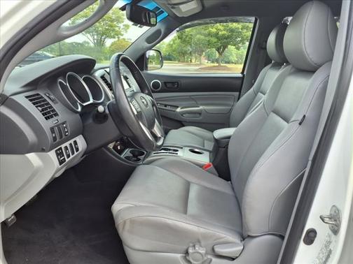 2013 Toyota Tacoma Base