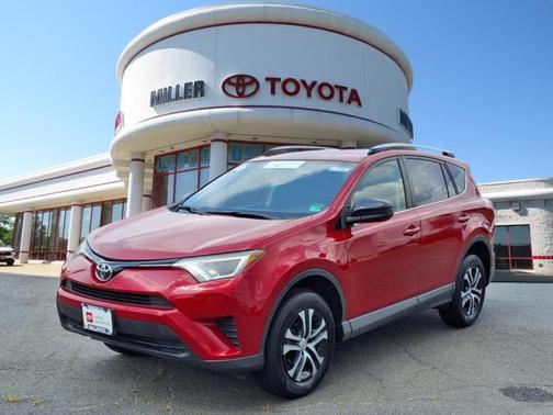 2016 Toyota RAV4 LE