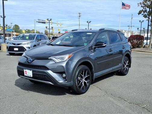 2017 Toyota RAV4 Hybrid SE